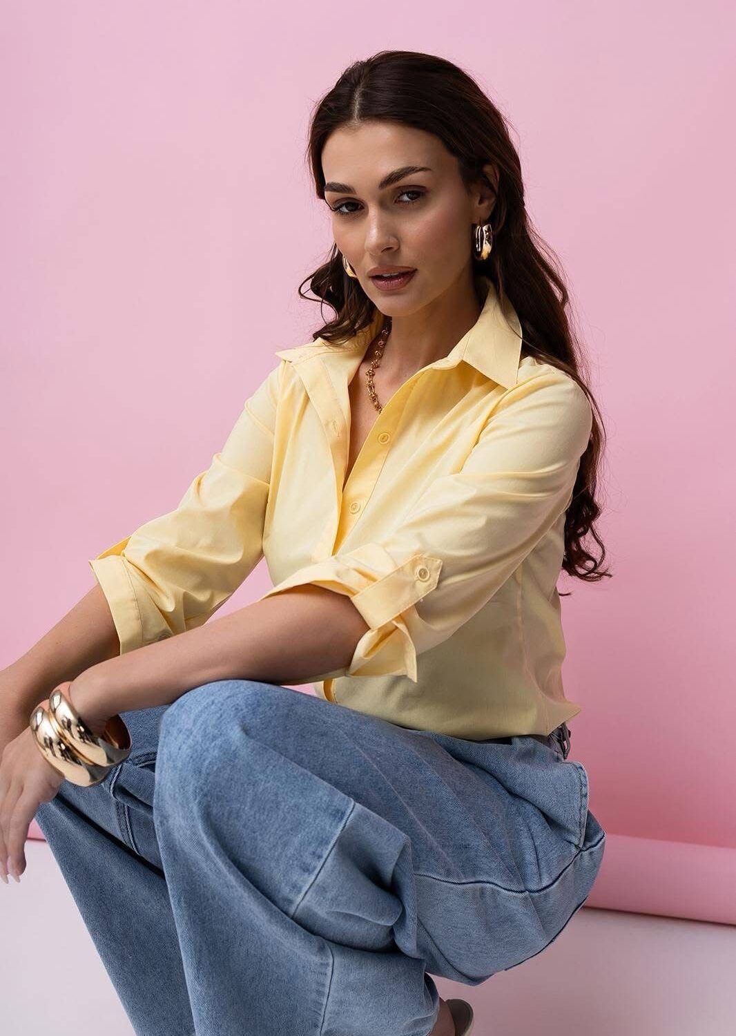 Koszula damska żółta – elegancja i świeżość w jednym